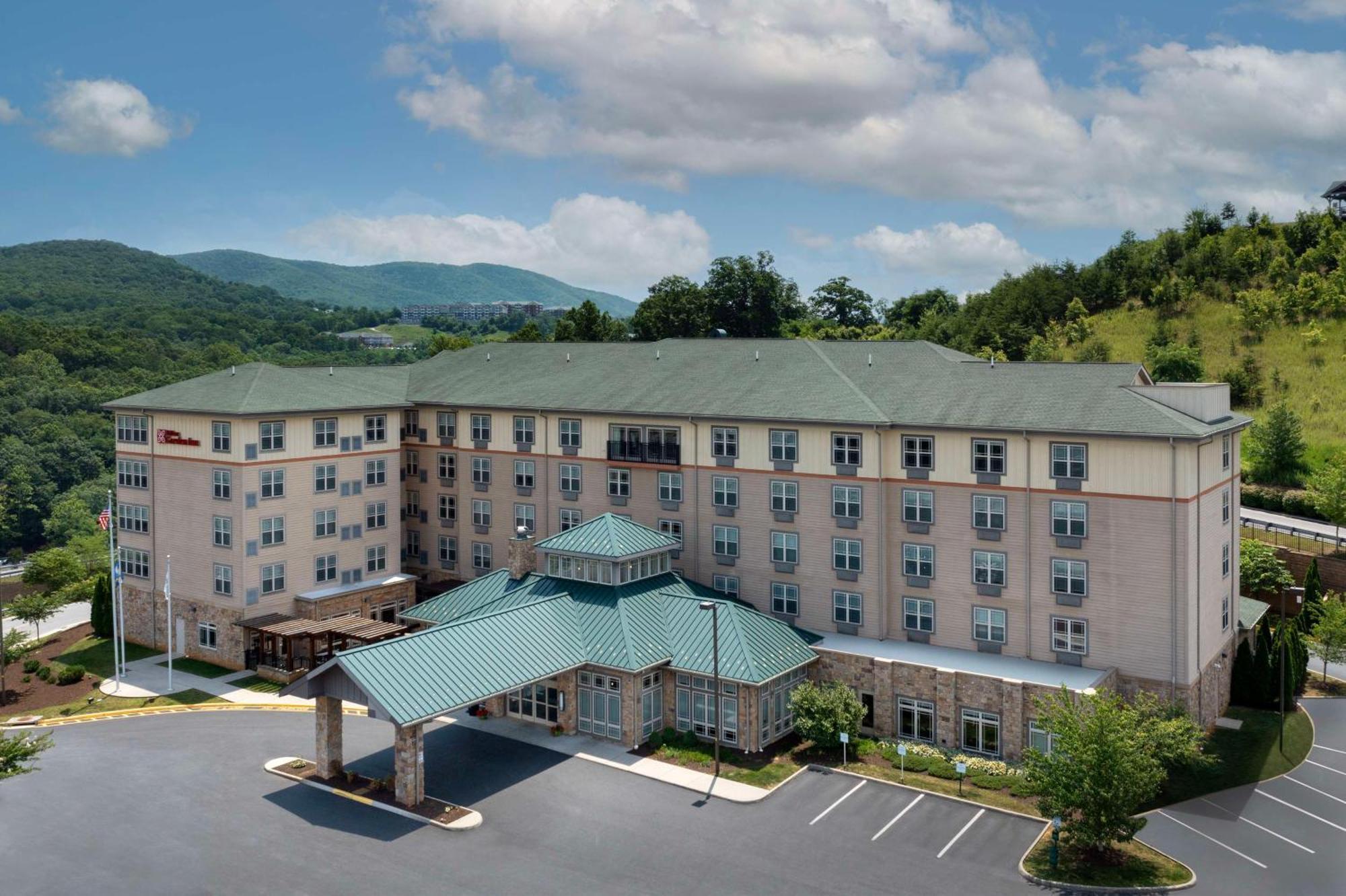 Hilton Garden Inn Roanoke Exterior photo