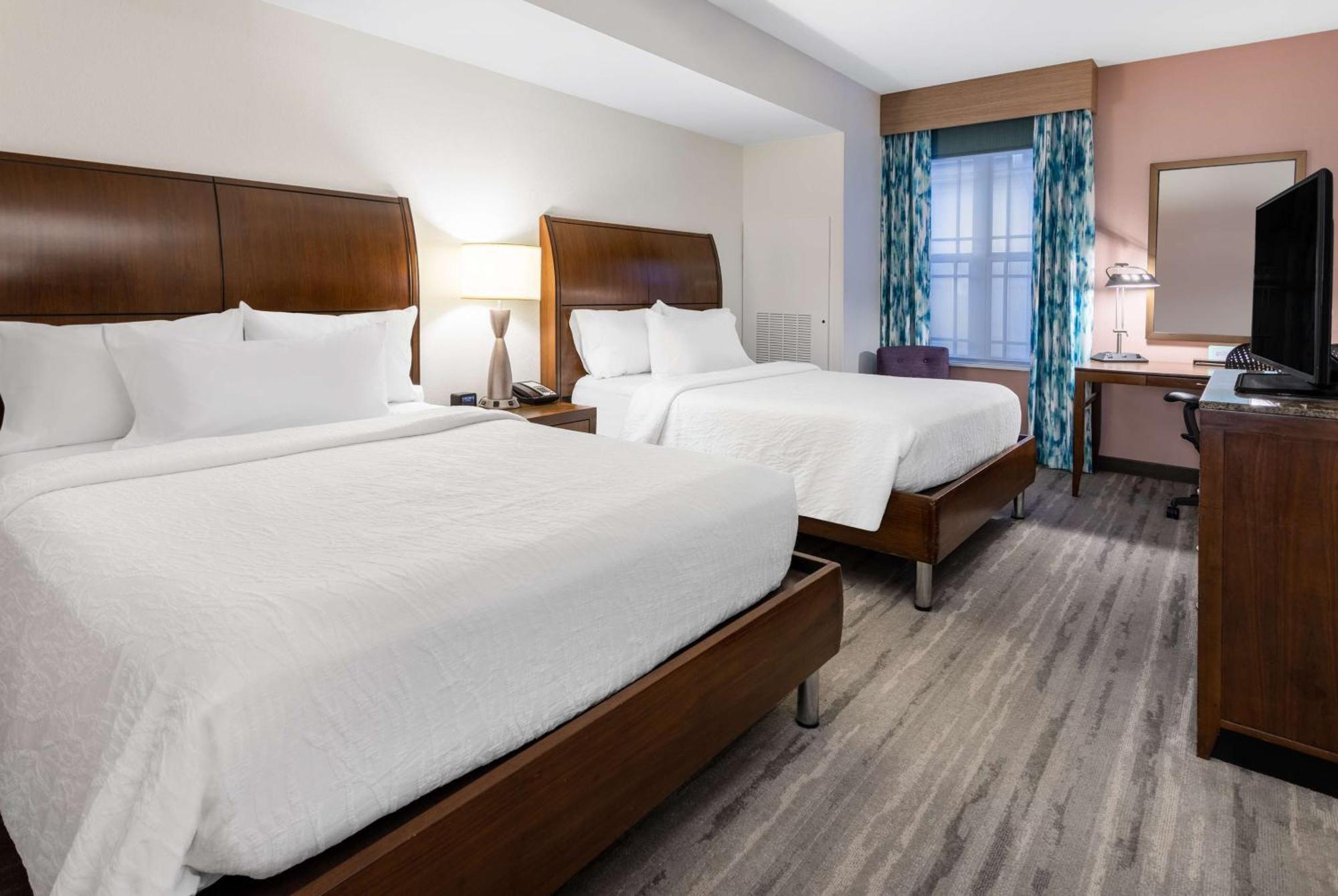 Hilton Garden Inn Roanoke Exterior photo